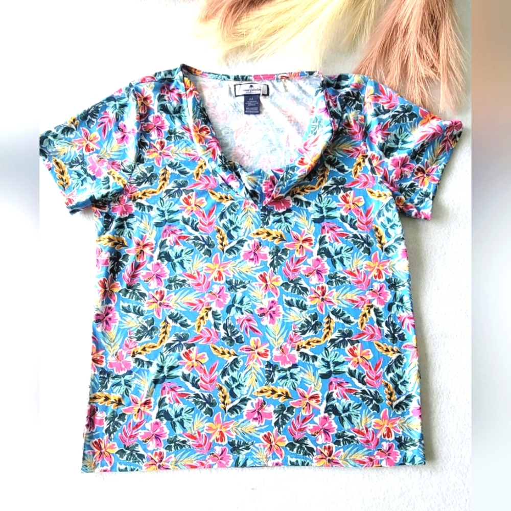 Stella Parker Women’s V-Neck Top Size M-L Pink Blue Abstract Print Short Sleeve